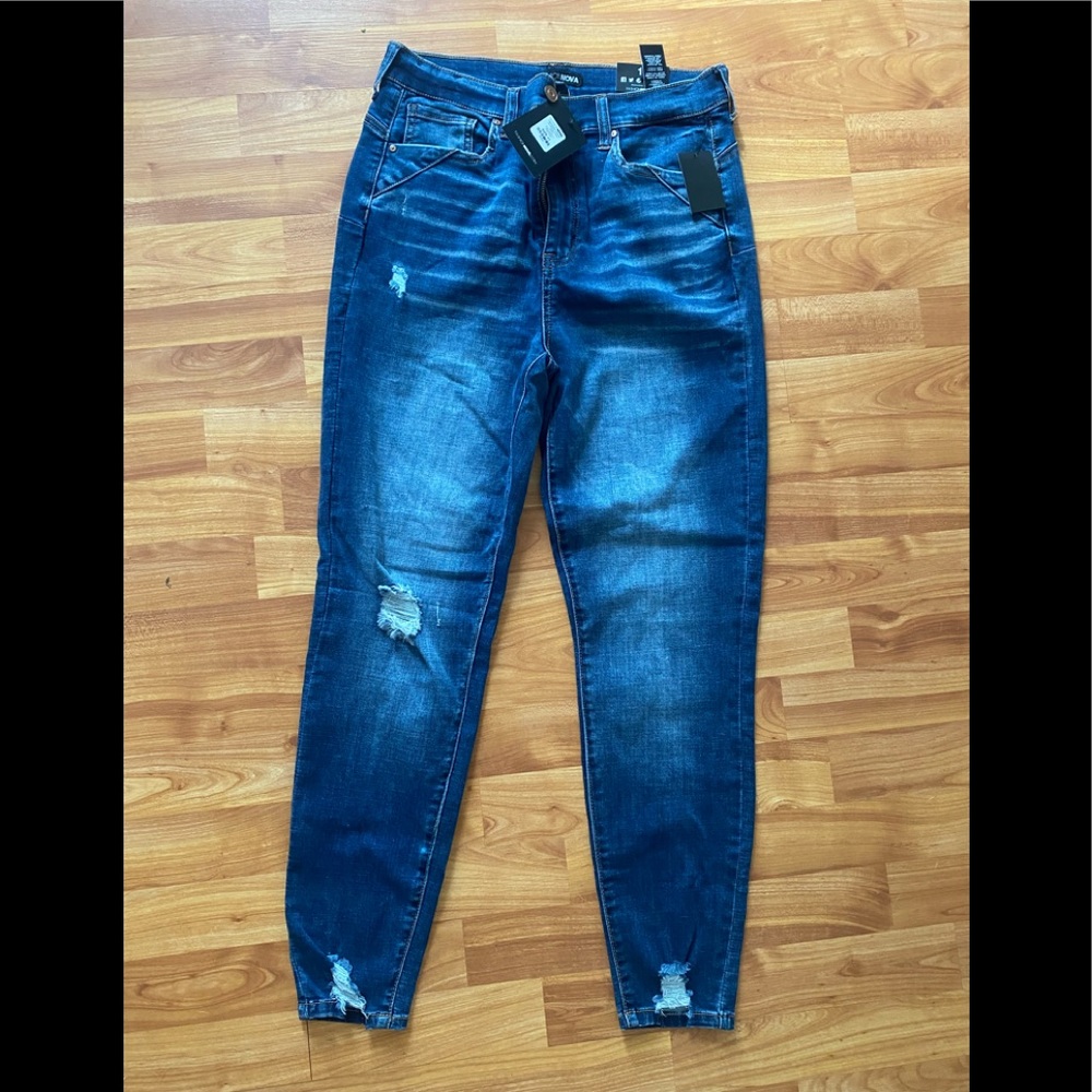 Fashion nova women’s size 11 jeans